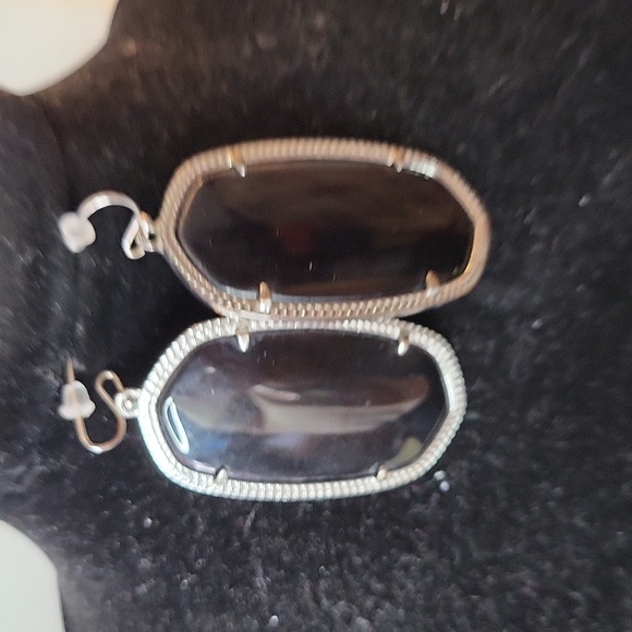 Kendra Scott "Elle" Drop Earrings In Black Opaque Glass Set In Silver - Picture 2 of 2